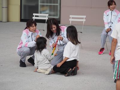 イベントの様子➀（左から、日髙・安田・福永）