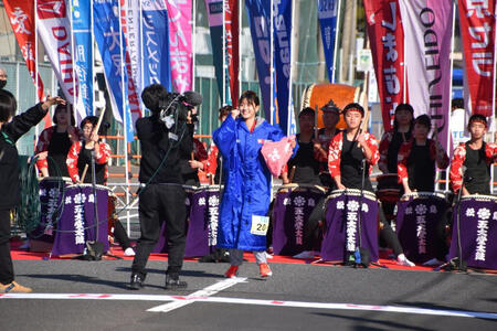 1区チーム紹介シーン